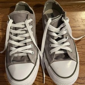 Like New! Grey Converse